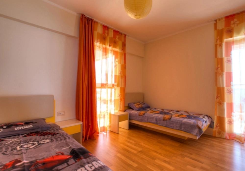 Trosoban-stan-u-kompleksu-Harmonia-Vidikovac-Budva-13 Trosoban stan 125 m² – Vidikovac, Budva — fotografija 14