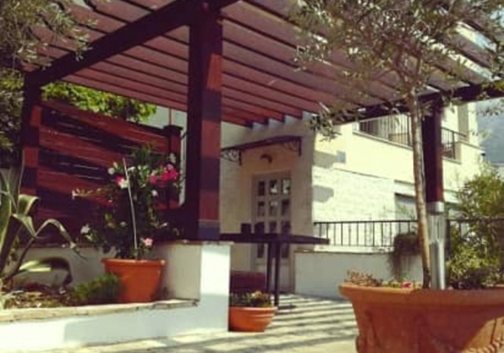 Aparthotel-sa-8-apartmana-u-Prznu-Budva Aparthotel sa 8 apartmana u Pržnu