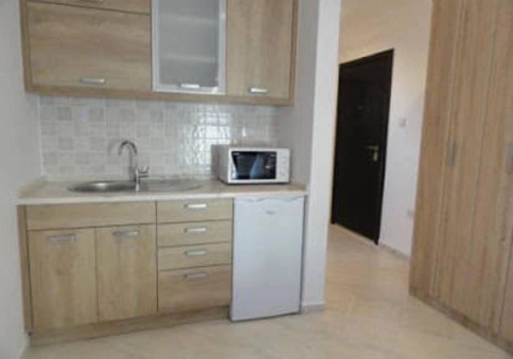Aparthotel-sa-8-apartmana-u-Prznu-Budva-1 Hotel 189 m² – Pržno, Budva — fotografija 2