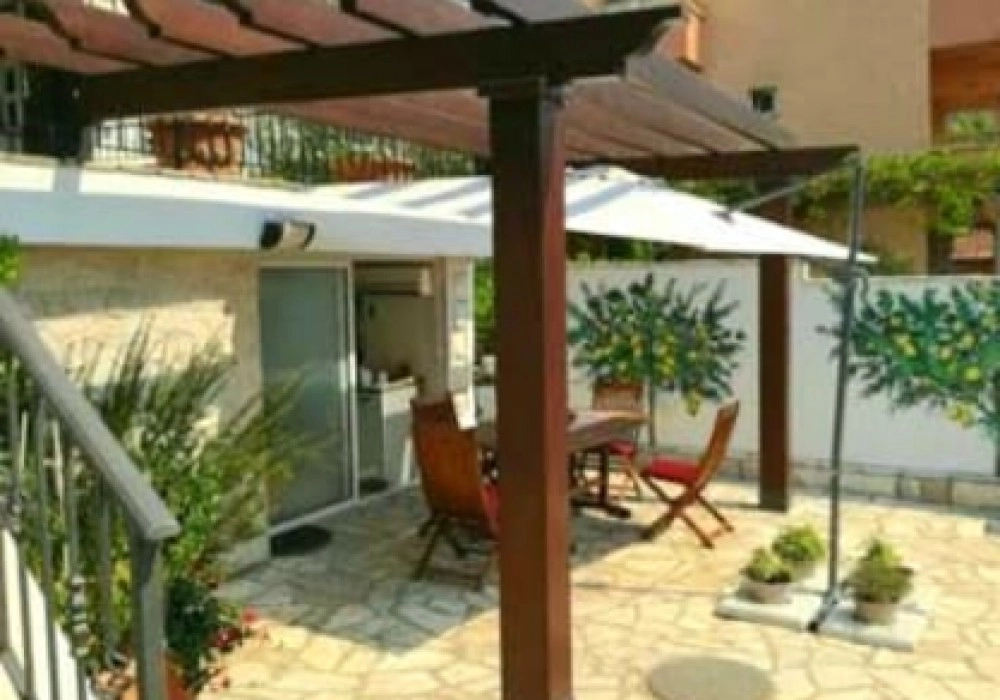 Aparthotel-sa-8-apartmana-u-Prznu-Budva-7 Hotel 189 m² – Pržno, Budva — fotografija 8