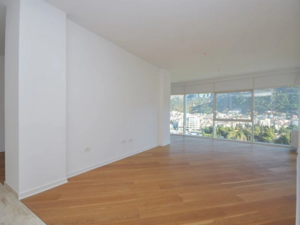 Dvosoban stan 127 m² – Centar, Budva — fotografija 9