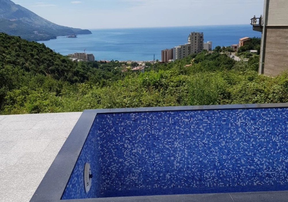 Kuca-sa-bazenom-u-Becicima-Budva-13 Kuća – Bečići, Budva — fotografija 14