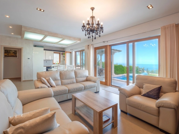 Kuća 210 m² – Reževići, Budva — fotografija 2