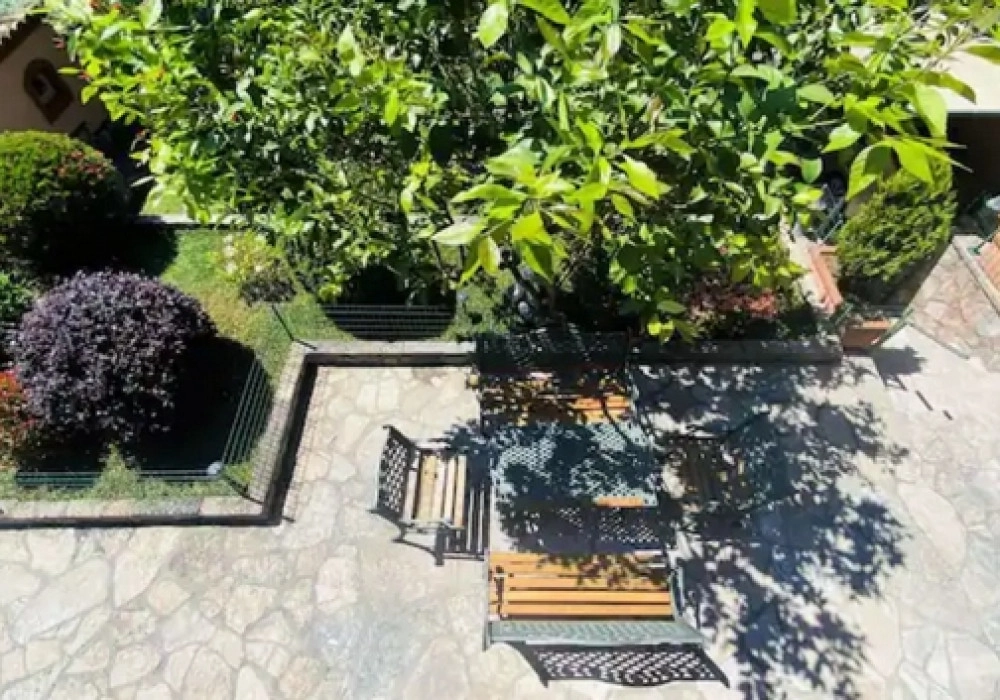 Kuca-sa-dvoristem-u-Dobroti-Kotor-3 Kuća 120 m² – Dobrota, Kotor — fotografija 4