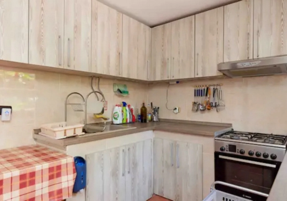 Kuca-sa-dvoristem-u-Dobroti-Kotor-8 Kuća 120 m² – Dobrota, Kotor — fotografija 9