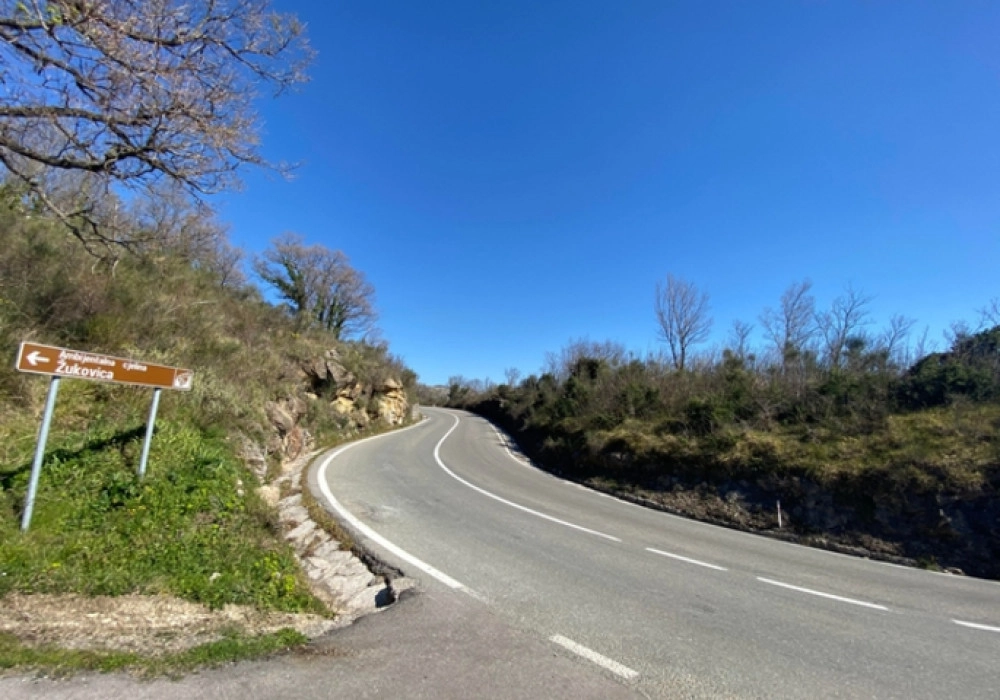 Plac-za-gradnju-sa-pogledom-na-more-Budva-7 Plac 5.914 m² – Budva — fotografija 8