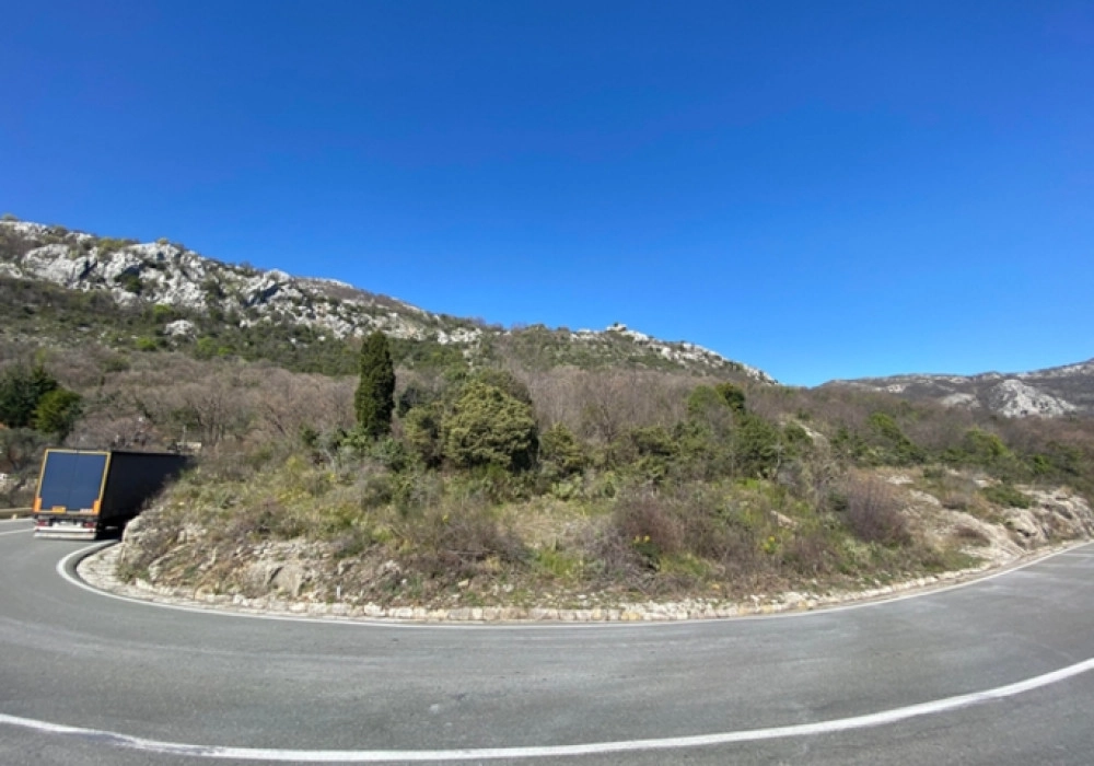 Plac-za-gradnju-sa-pogledom-na-more-Budva-8 Plac 5.914 m² – Budva — fotografija 9