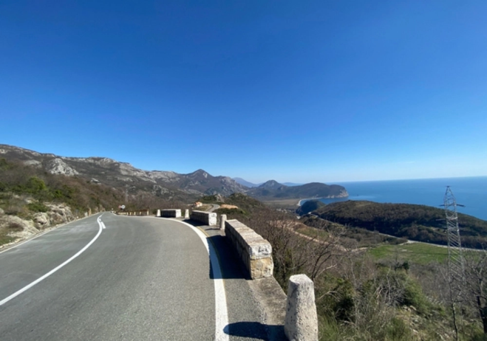 Plac-za-gradnju-sa-pogledom-na-more-Budva-9 Plac 5.914 m² – Budva — fotografija 10