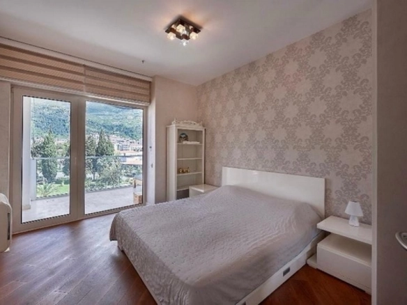 Dvosoban stan 127 m² – Centar, Budva — fotografija 11