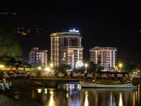 Dvosoban stan 127 m² – Centar, Budva — fotografija 15