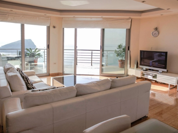 Trosoban stan 211 m² – Komoševina, Budva — fotografija 4