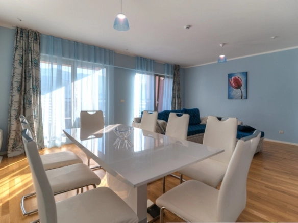 Trosoban stan 149 m² – Vidikovac, Budva — fotografija 4
