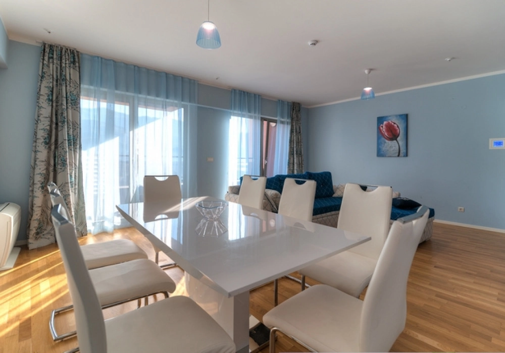 Trosoban-stan-u-kompleksu-Harmonia-Vidikovac-Budva-3 Trosoban stan 149 m² – Vidikovac, Budva — fotografija 4
