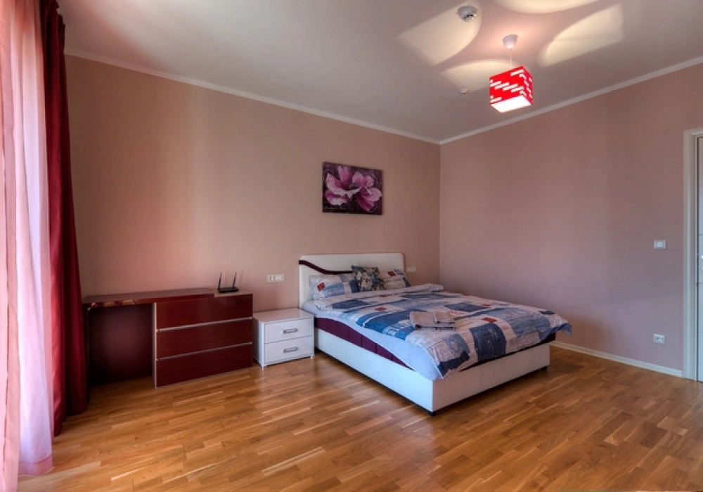 Trosoban-stan-u-kompleksu-Harmonia-Vidikovac-Budva-7 Trosoban stan 149 m² – Vidikovac, Budva — fotografija 8
