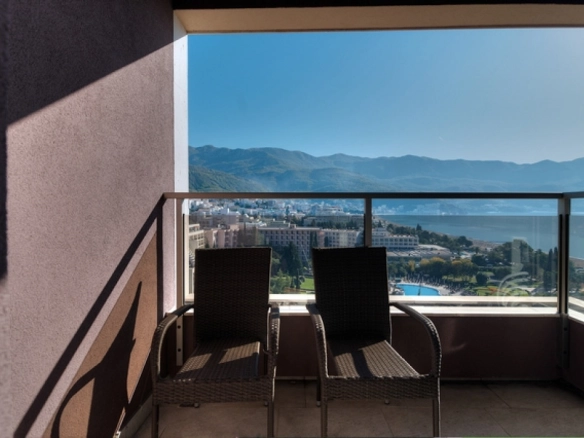 Trosoban stan 149 m² – Vidikovac, Budva — fotografija 15