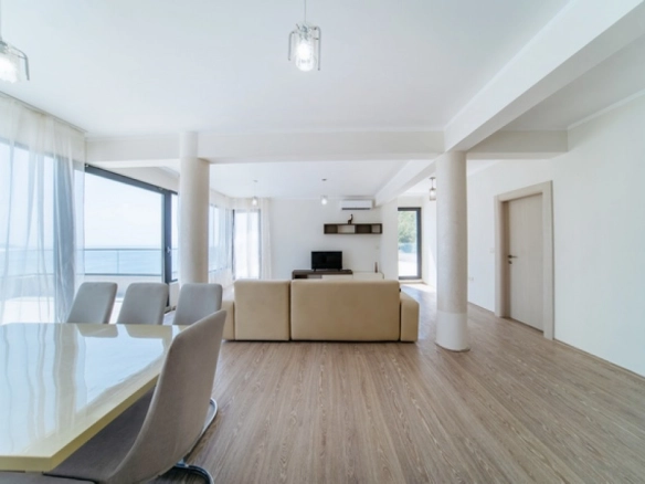 Trosoban stan 257 m² – Boreti, Budva — fotografija 6