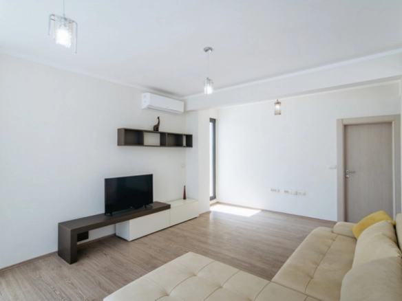 Trosoban stan 257 m² – Boreti, Budva — fotografija 13