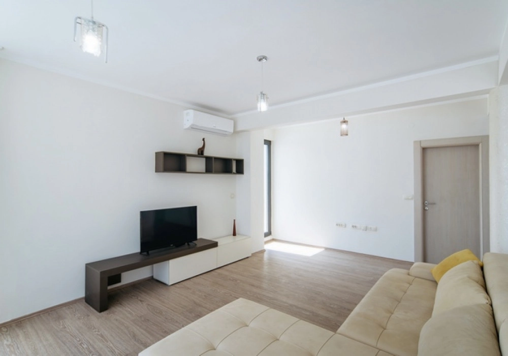 Trosoban-stan-sa-terasom-u-Boretima-Budva-12 Trosoban stan 257 m² – Boreti, Budva — fotografija 13