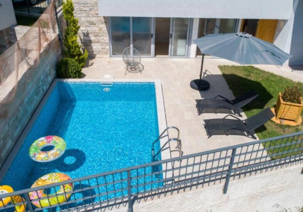 Nova-kuca-sa-bazenom-u-Kavacu-Kotor-3 Kuća 220 m² – Kavač, Kotor — fotografija 4
