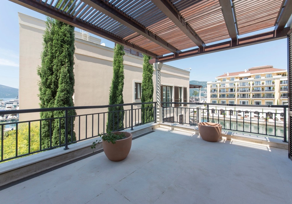 Dvosoban-stan-u-Porto-Montenegru-Gorica-Tivat-1 Dvosoban stan 128 m² – Gorica, Tivat — fotografija 2