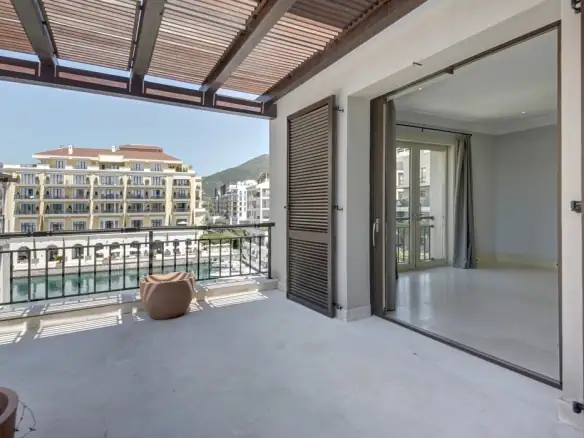 Dvosoban stan 128 m² – Gorica, Tivat — fotografija 3