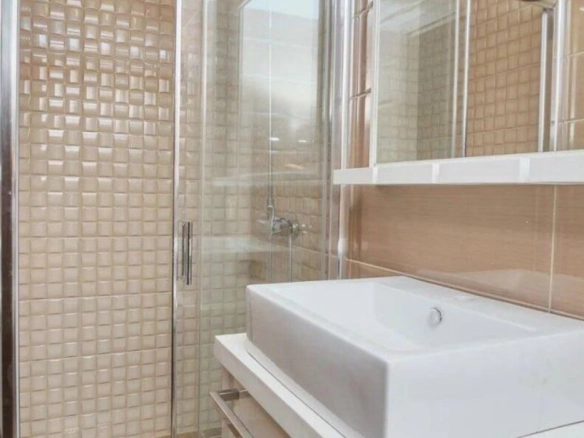 Trosoban stan 350 m² – Rafailovići, Budva — fotografija 7