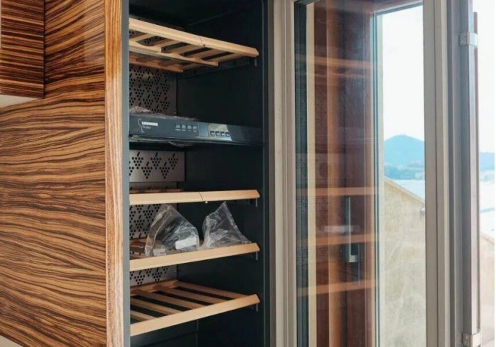 Trosoban-stan-uz-more-u-Rafailovicima-Budva-11 Trosoban stan 350 m² – Rafailovići, Budva — fotografija 12