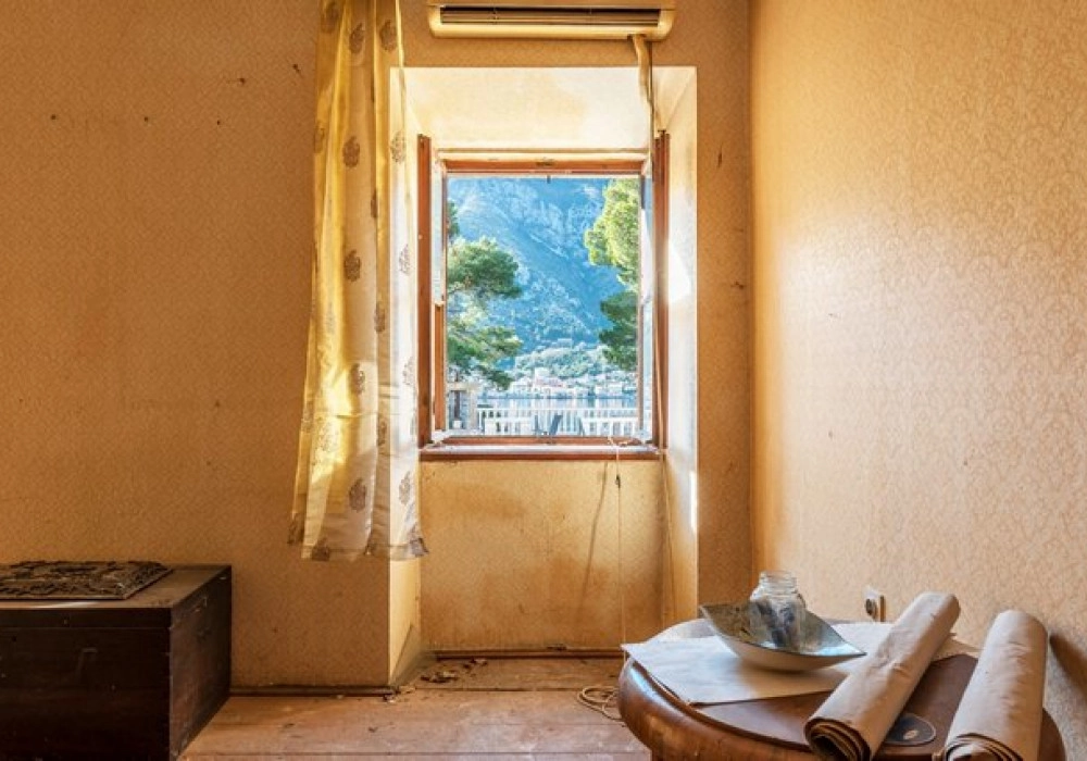 Kamena-kuca-na-prvoj-liniji-do-mora-u-Dobroti-Kotor-6 Kuća 203 m² – Dobrota, Kotor — fotografija 7