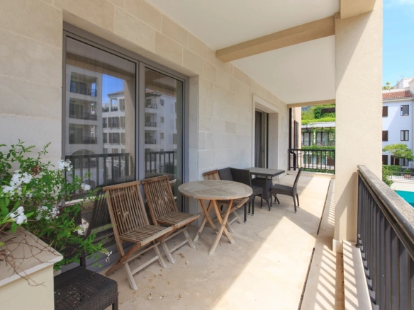 Dvosoban stan 127 m² – Gorica, Tivat — fotografija 4