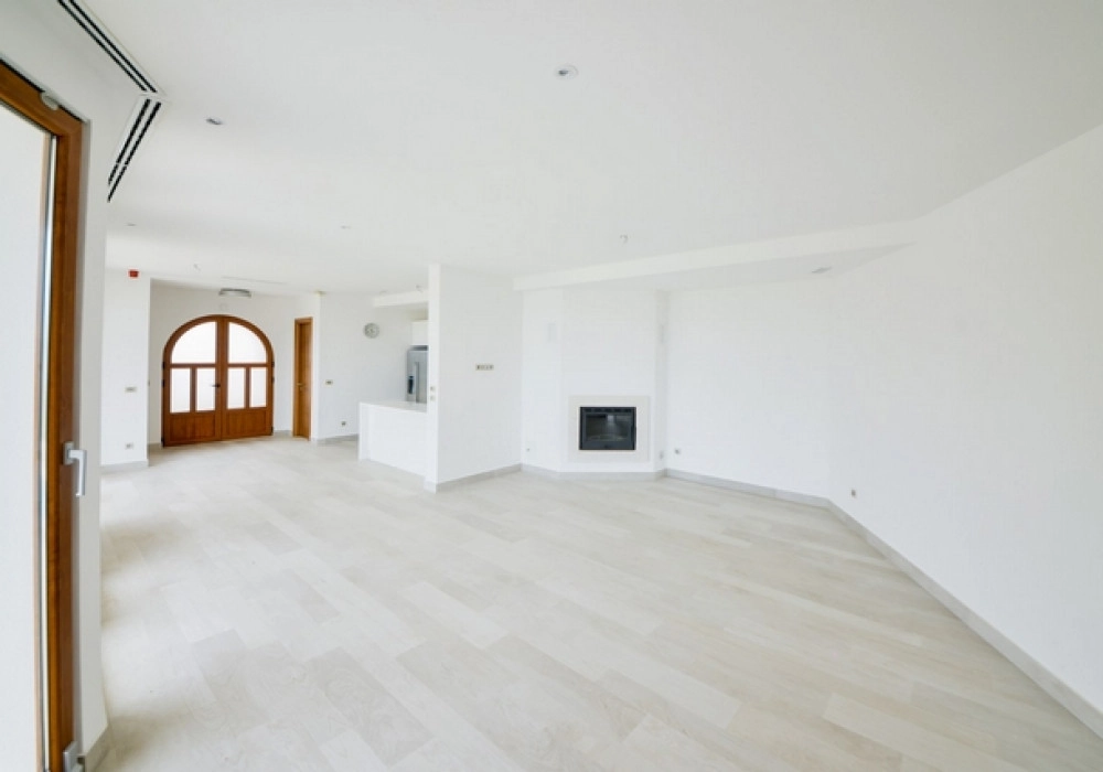 Moderna-kuca-sa-bazenom-u-Kavacu-Kotor-1 Kuća 320 m² – Kavač, Kotor — fotografija 2