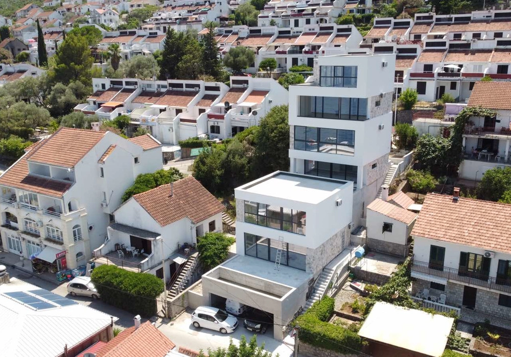 Nova-kuca-sa-bazenom-u-Krasicima-Tivat-6 Kuća – Krašići, Tivat — fotografija 7
