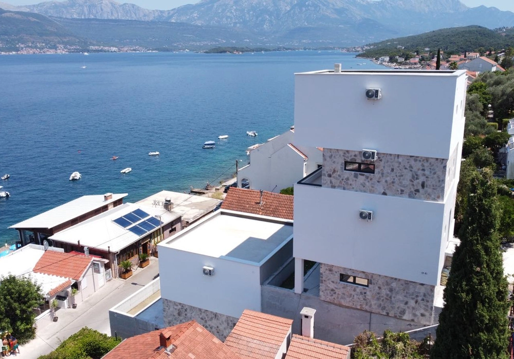 Nova-kuca-sa-bazenom-u-Krasicima-Tivat-7 Kuća – Krašići, Tivat — fotografija 8