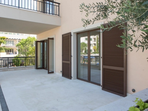 Dvosoban stan 133 m² – Gorica, Tivat — fotografija 7