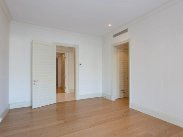 Dvosoban stan 133 m² – Gorica, Tivat — fotografija 13