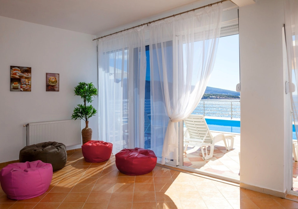 Kuca-sa-bazenom-u-Dobroj-Vodi-Bar-4 Kuća 505 m² – Dobra Voda, Bar — fotografija 5