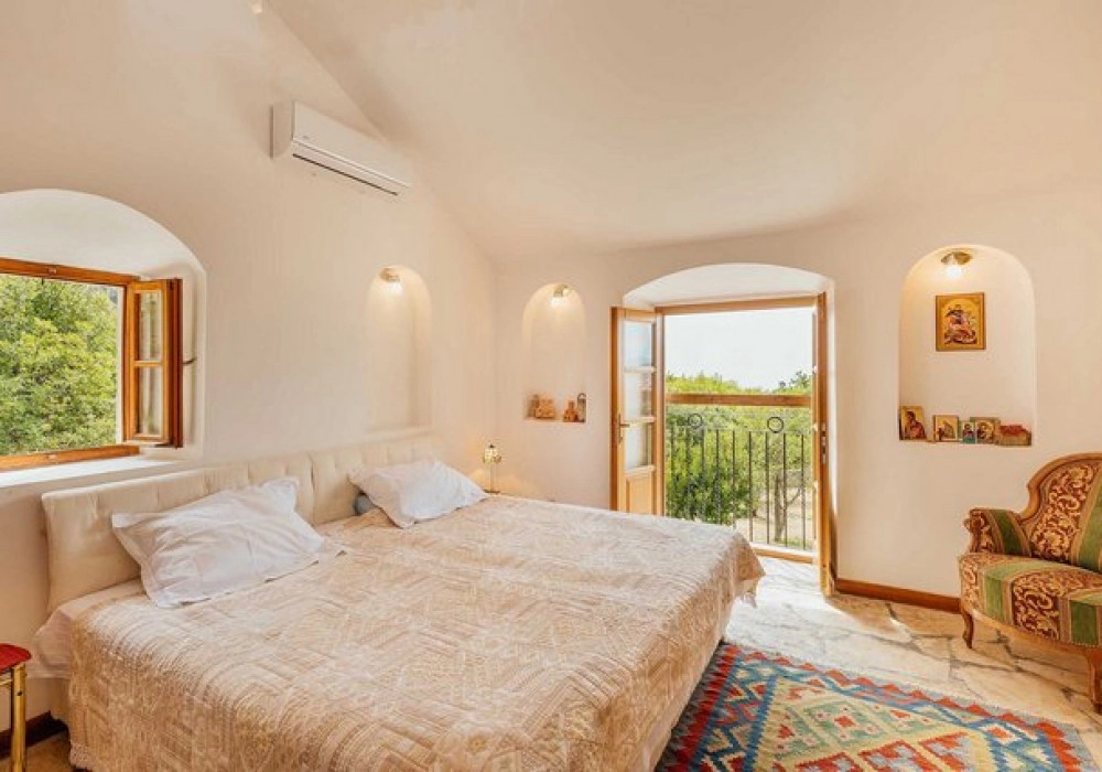 Kamena-kuca-sa-pogledom-na-more-Blizikuce-Budva-11 Kuća 2.847 m² – Blizikuće, Budva — fotografija 12