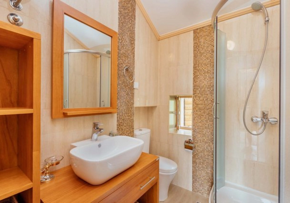 Kamena-kuca-sa-pogledom-na-more-Blizikuce-Budva-14 Kuća 2.847 m² – Blizikuće, Budva — fotografija 15