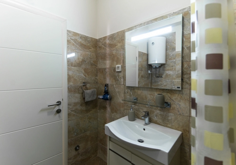 Trosoban-stan-u-kompleksu-Harmonia-Vidikovac-Budva-11 Trosoban stan 189 m² – Vidikovac, Budva — fotografija 12