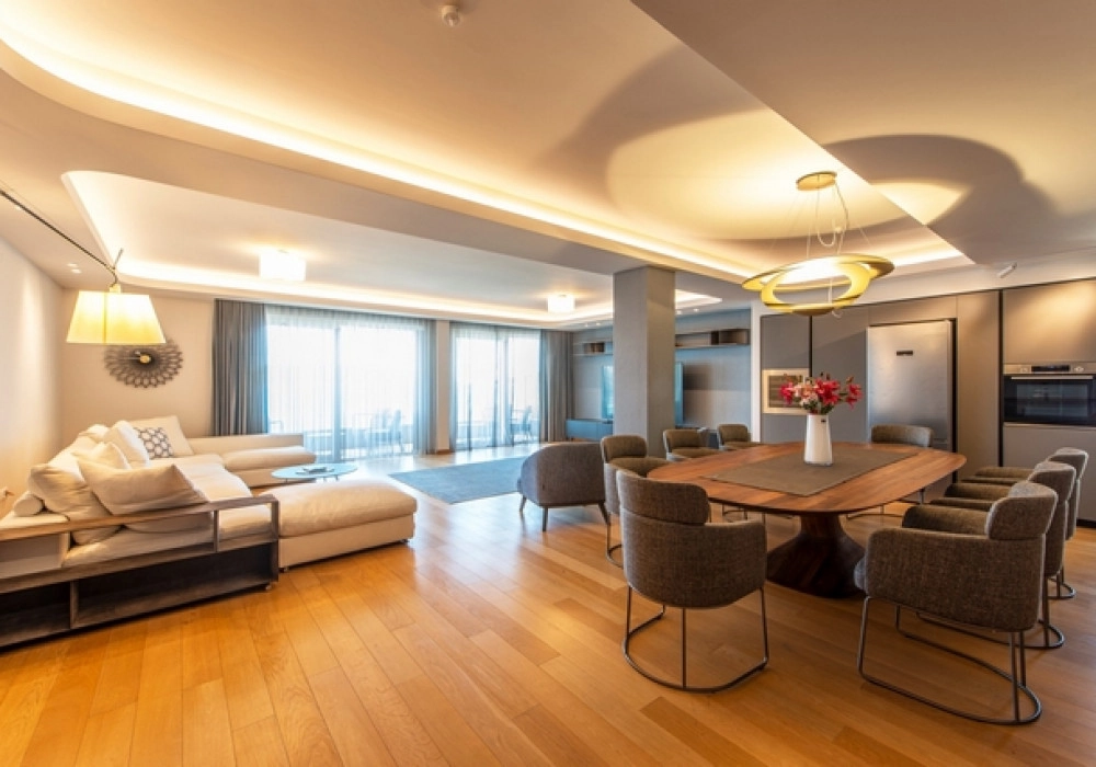 Trosoban-stan-uz-more-u-Rafailovicima-Budva-5 Trosoban stan 171 m² – Rafailovići, Budva — fotografija 6
