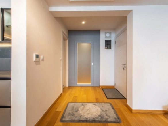 Trosoban stan 171 m² – Rafailovići, Budva — fotografija 12