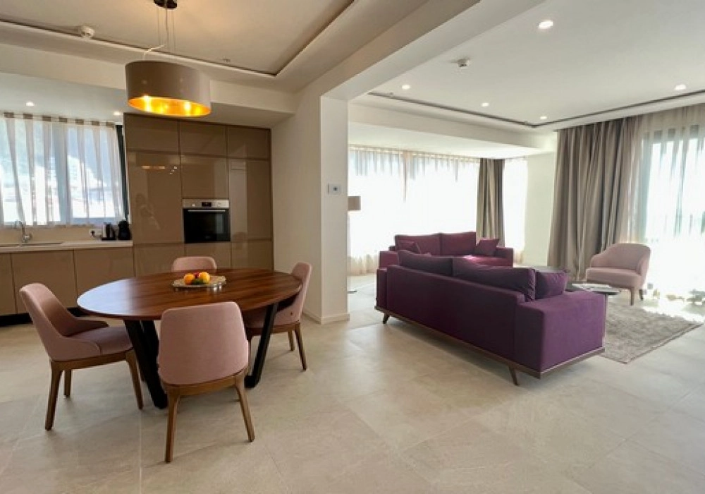 Trosoban-stan-u-novogradnji-Rafailovici-Budva-8 Trosoban stan 136 m² – Rafailovići, Budva — fotografija 9