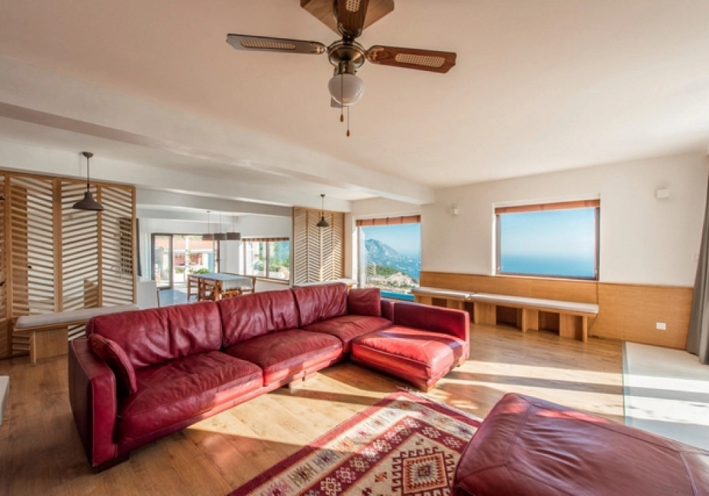 Dvije-vile-s-bazenom-u-Markovicima-Budva-2 Kuća 3.466 m² – Markovići, Budva — fotografija 3