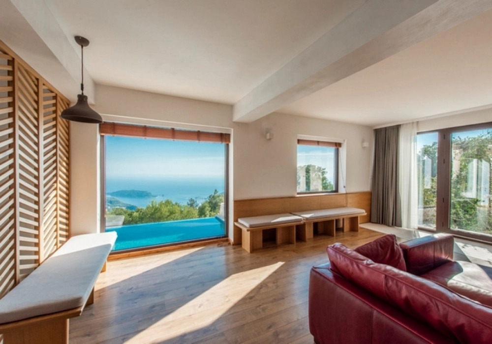 Dvije-vile-s-bazenom-u-Markovicima-Budva-4 Kuća 3.466 m² – Markovići, Budva — fotografija 5