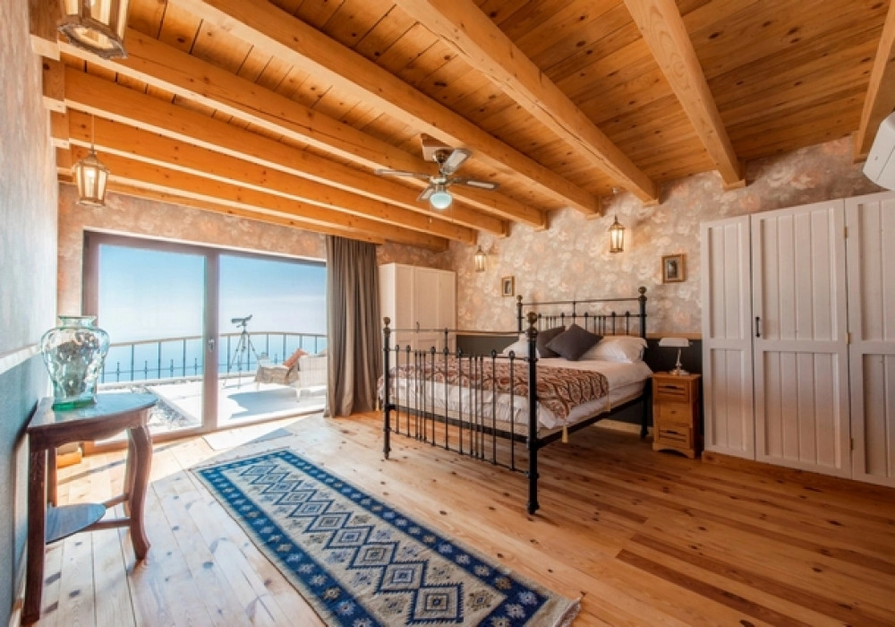 Dvije-vile-s-bazenom-u-Markovicima-Budva-9 Kuća 3.466 m² – Markovići, Budva — fotografija 10