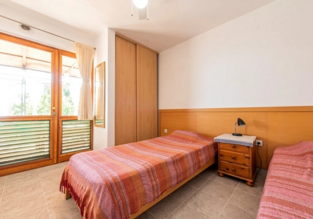 Dvije-vile-s-bazenom-u-Markovicima-Budva-11 Kuća 3.466 m² – Markovići, Budva — fotografija 12
