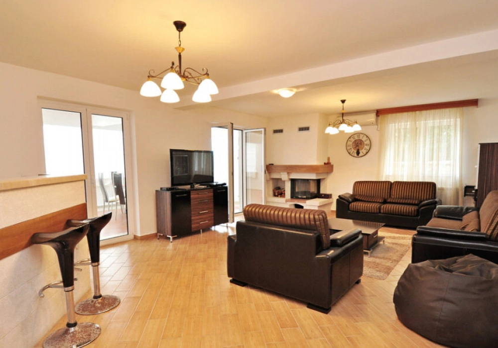 Kuca-uz-more-u-Krasicima-Tivat-3 Kuća – Krašići, Tivat — fotografija 4