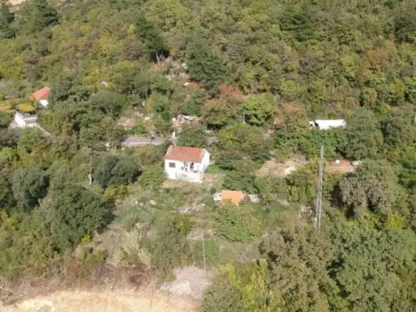 Plac 3.320 m² – Kavač, Kotor — fotografija 3