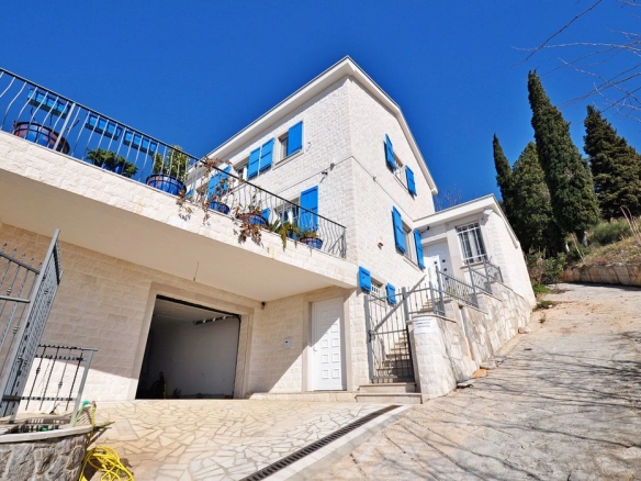 Kuća – Tivat — fotografija 9