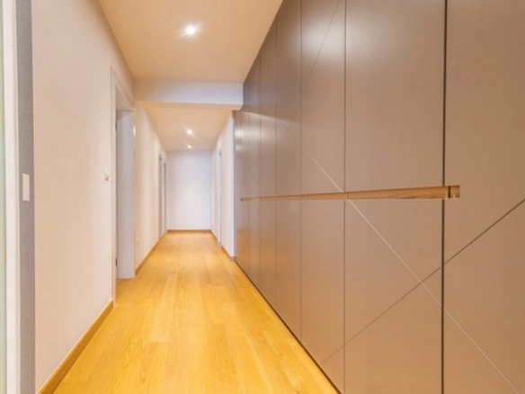 Trosoban stan 171 m² – Rafailovići, Budva — fotografija 12