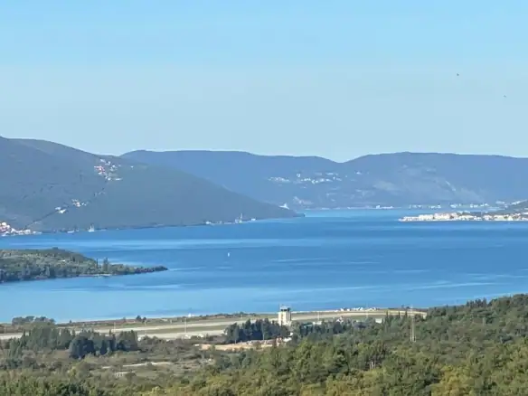 Plac 14.000 m² – Kavač, Kotor — fotografija 2